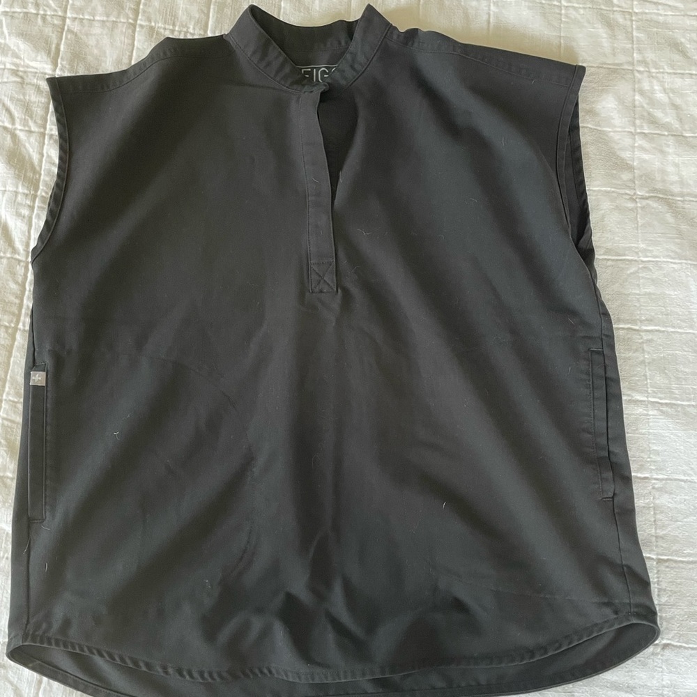 Figs Rafaela scrub top. Black. Size XS. Extra small.